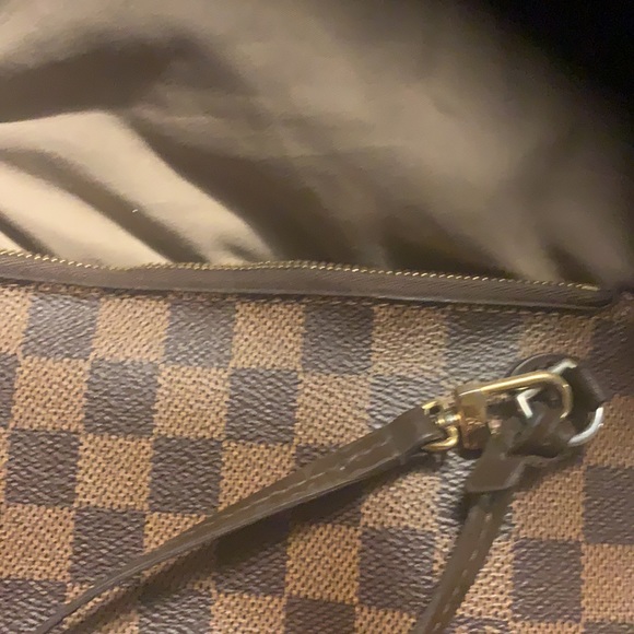 Louis Vuitton Wristlet - Picture 2 of 4